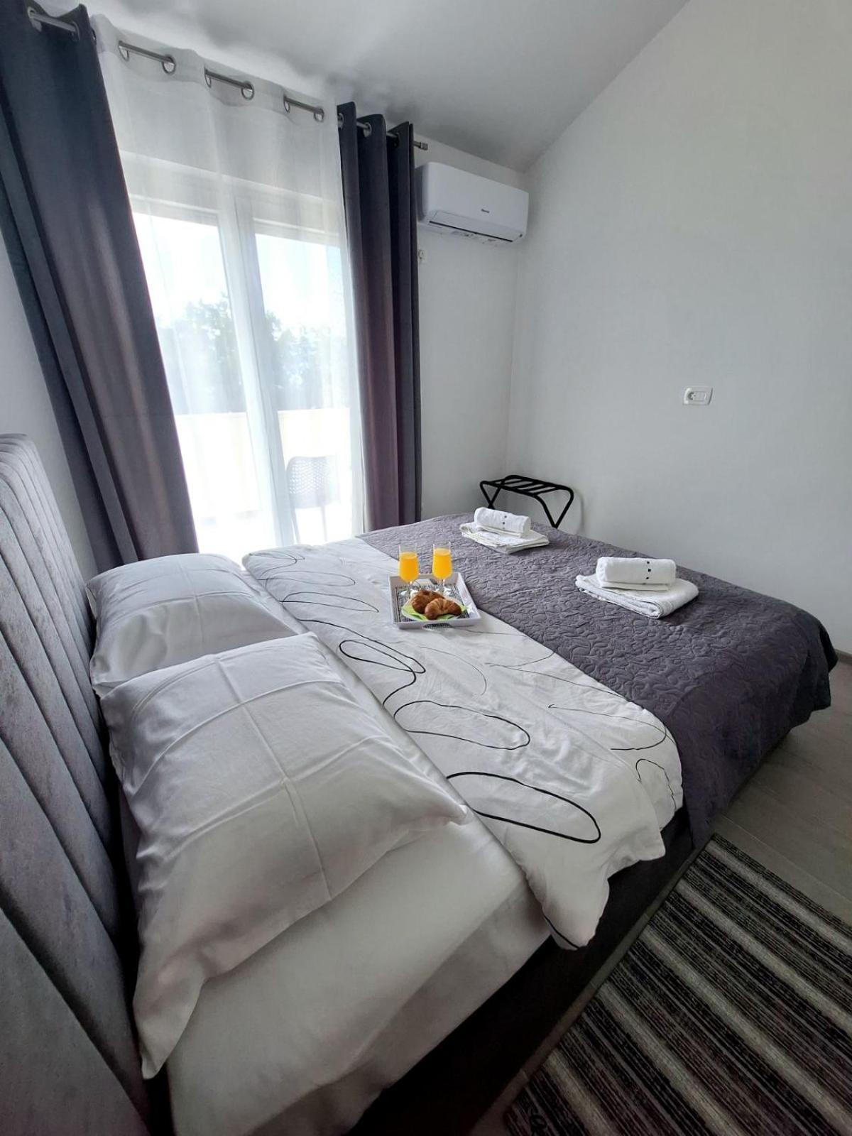 Apartment Tanya Rijeka Eksteriør bilde
